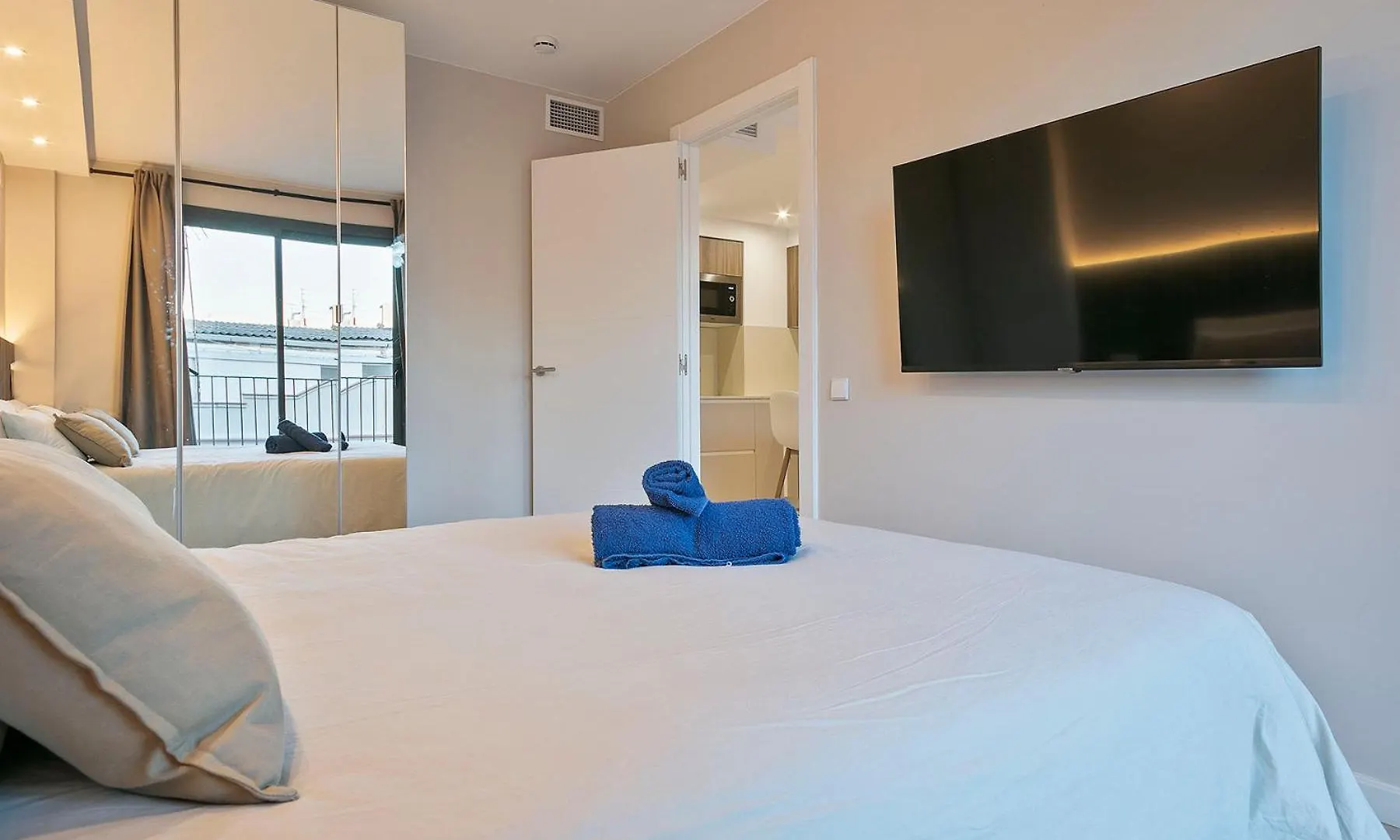Your Home- Apartment Camp Nou 2B L'Hospitalet de Llobregat Spain